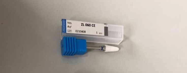 FRESA MAXICUT EM ZIRCÔNIA CORTE MÉDIO - CÔNICA AZUL